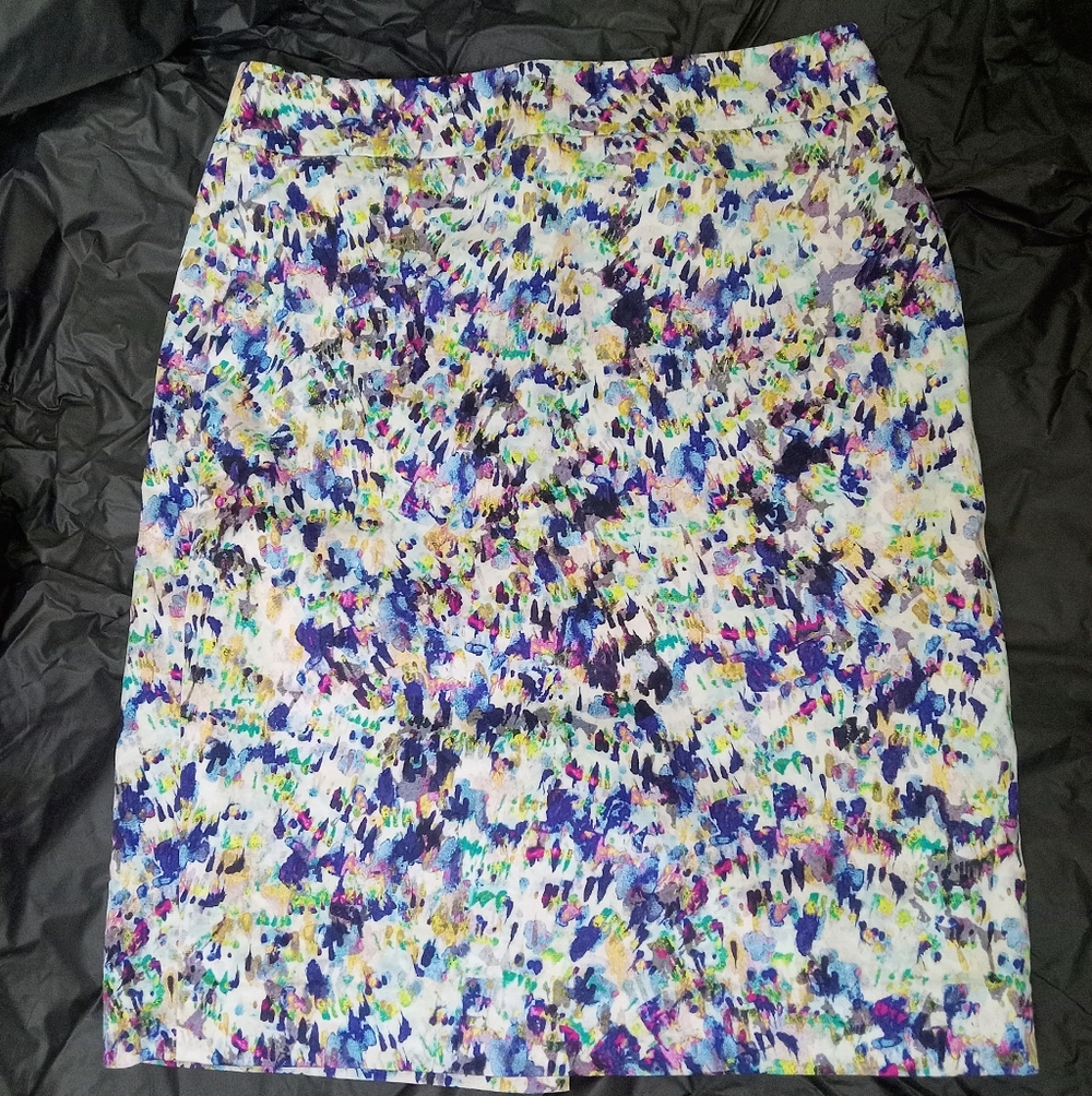 Ann Taylor Size 4 Pencil Skirt Vibrant Colorful Paint Splashed Pattern